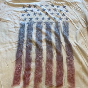 Aeropostale Cream Short Sleeve Tee with Faded Red and Blue Flag Graphic
